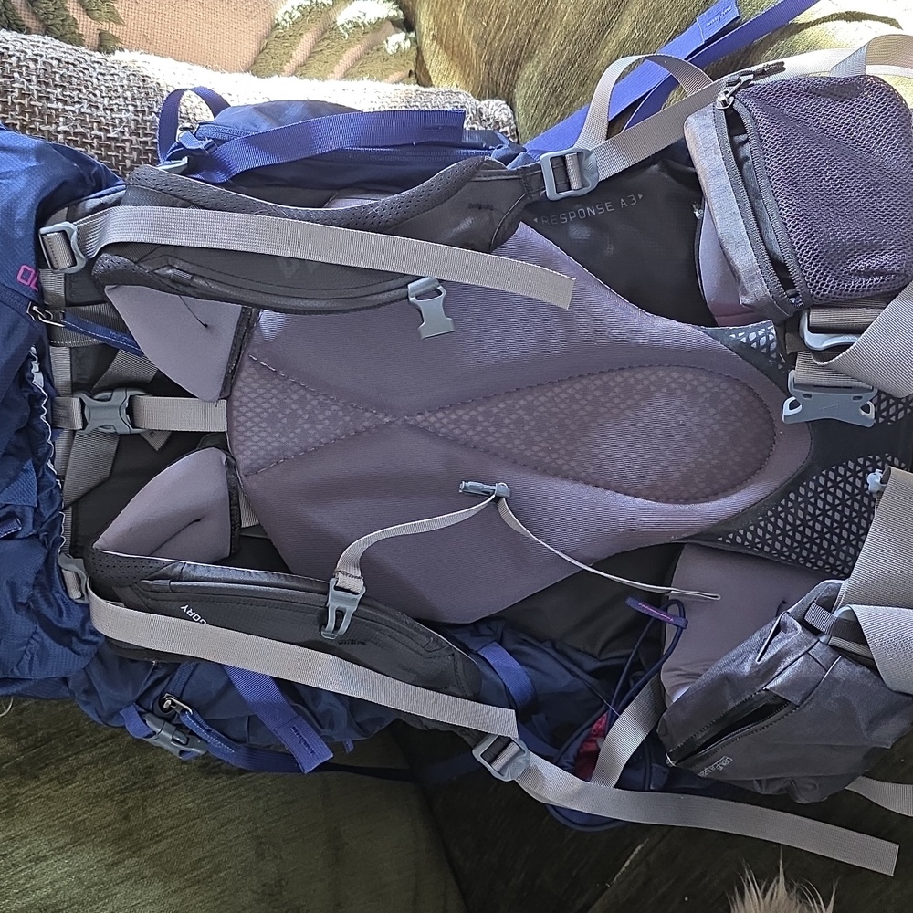 Gregory Deva 70 - image 4